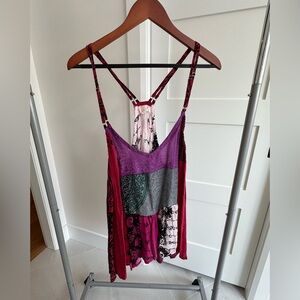 Beautiful flowy adjustable tank top